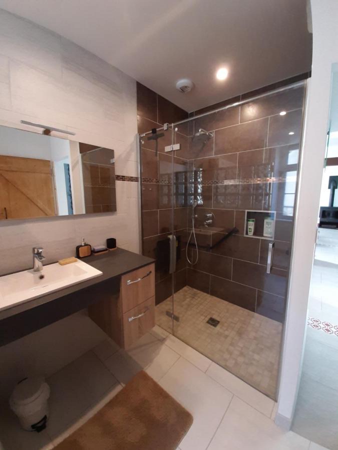 Maison Longere Les Camelias Vinneuf Екстериор снимка